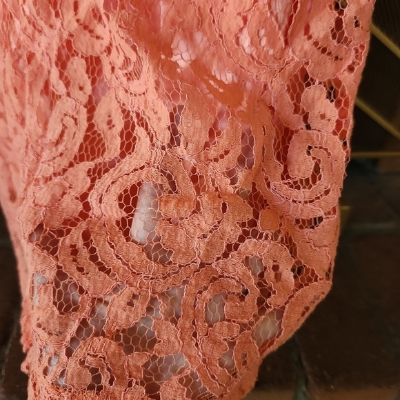 DOWNEAST Blue and Peach Lace Midi Dress. Size Medium - Picture 8 of 16